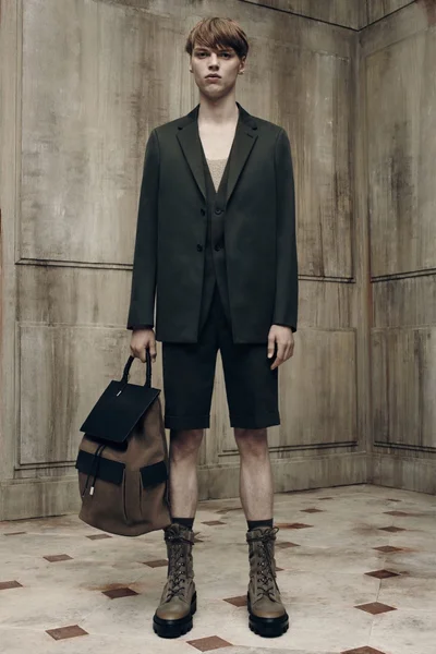 Look 9